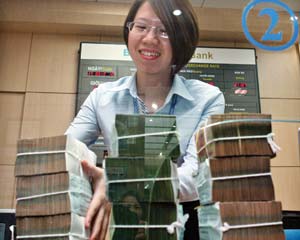 Lãi suất có dấu hiệu bất thường (Thứ Ba, 11/09/2012)