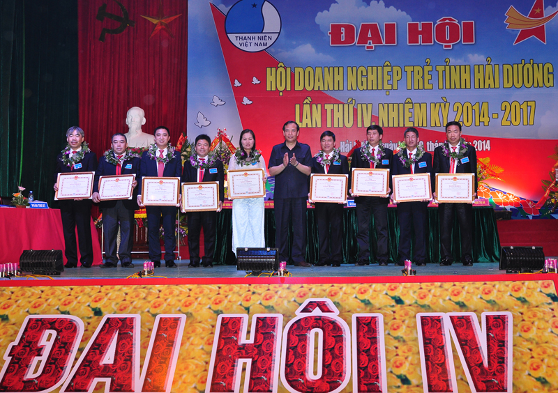 Danh sách 10 Doanh nhân tiêu biểu nhận Bằng khen của UBND tỉnh Hải Dương